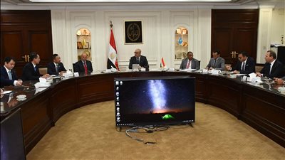 «الجزار» يشدد على الالتزام بمواعيد إنهاء مشروع منطقة الأعمال المركزية بالعاصمة الإدارية 