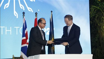 إطلاق برنامج تسريع تمويل المناخ البريطاني في مصر بمشاركة رئيس هيئة الرقابة المالية 