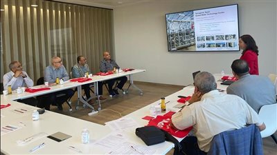 وزير الإسكان يبحث نقل التكنولوجيات الإسبانية الحديثة بمجالات تحلية المياه إلى مصر