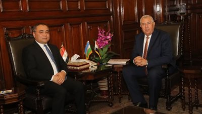 «القصير» يبحث مع وزير التنمية والابتكار الأوزبكستاني آفاق التعاون المشترك 