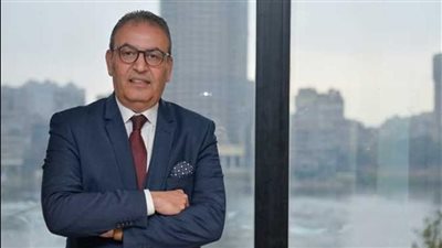 رئيس غرفة الملابس الجاهزة يدعو وفد هندي لإقامة منطقة حرة للغزول والبوليستر في مصر