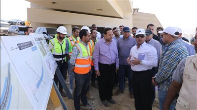 وزير النقل: تدشين الخط الأول من شبكة القطار الكهربائي السريع خلال مؤتمر المناخ 