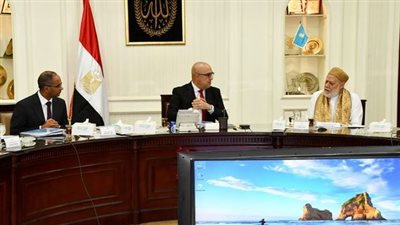 وزير الإسكان: إنشاء مركز للبحوث والتطوير للنهوض بقطاع المياه والصرف الصحي