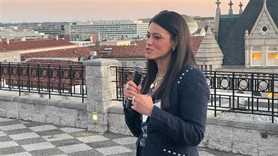 «المشاط» تستعرض جهود تحفيز أدوات التمويل المبتكر لمشروعات التكيف مع التغيرات المناخية 