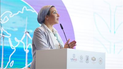 وزيرة البيئة تشارك فى فعاليات نموذج محاكاة طلاب جامعة القاهرة لمؤتمر COP27