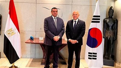 وزير التنمية المحلية يبحث الاستفادة من تجربة كوريا الجنوبية في ملف المخلفات الصلبة