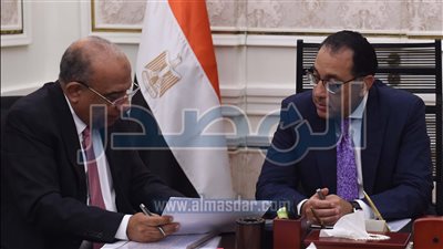 رئيس الوزراء يتابع الموقف التنفيذي لتطوير شركات «القابضة للقطن والغزل والنسيج»