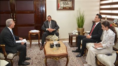 وزير التنمية المحلية: نتطلع للاستفادة من التجربة الكورية في مجالات المخلفات الصلبة والتدريب