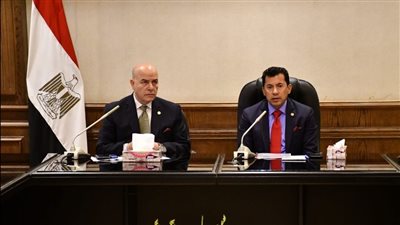 وزير الشباب يتابع مستجدات تطوير المنشآت الرياضية بمحافظة شمال سيناء 