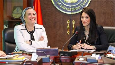 وزيرتا التعاون الدولي والبيئة تتابعان استعدادات استضافة مؤتمر المناخ COP27