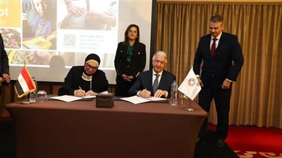 نيفين جامع: «تنمية المشروعات» يستهدف وصول المنتجات التراثية المميزة إلى الأسواق العالمية 