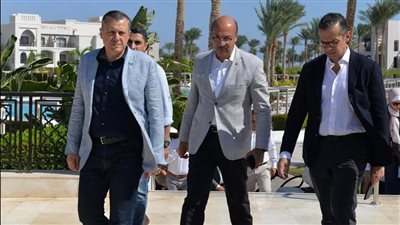 وزير السياحة يتابع استعدادت المنشآت الفندقية بشرم الشيخ لاستضافة مؤتمر COP27 