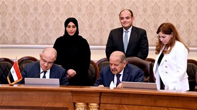 وزير الصناعة: فرص استثمارية مميزة أمام رجال الأعمال القطريين في مصر