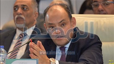 وزير الصناعة: أزمة كورونا قيدت حركة التجارة في العالم بشكل كبير