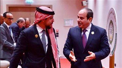 الرئيس السيسي يلتقي ولي عهد الأردن على هامش القمة العربية في الجزائر