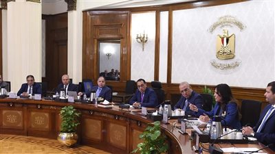 مدبولي يتابع الموقف التنفيذي للمشروعات وإنتقال الحكومة إلي العاصمة الإدارية