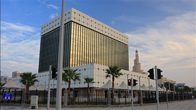 بلومبرج: جهاز قطر للاستثمار يودع مليار دولار في البنك المركزي المصري