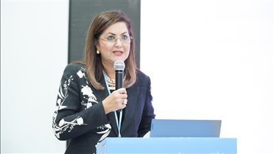وزيرة التخطيط: الصندوق السيادي يسعي للاستثمار في القضايا الرئيسية لإزالة الكربون
