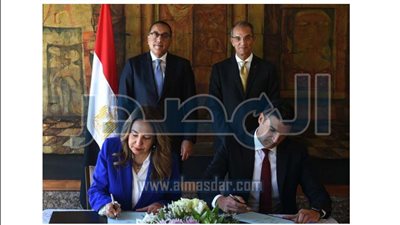 «مدبولي» يشهد توقيع مذكرة تفاهم لتحويل المؤسسات الحكومية إلى مبان ذكية مستدامة