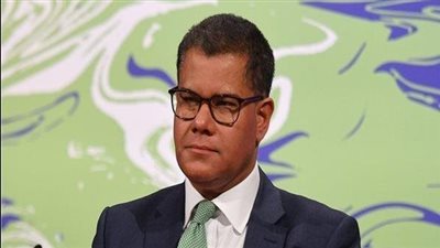  رئيس «COP26»: يجب وضع خطط لتسهيل انتقال الدول النامية إلى الطاقة النظيفة