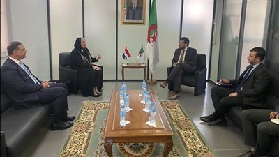 نيفين جامع تبحث سبل التعاون المصري الجزائري لدعم ريادة الأعمال والمشروعات الابتكارية 