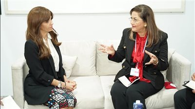 وزيرة التخطيط تبحث التعاون المشترك مع شركة ميتا على هامش COP27