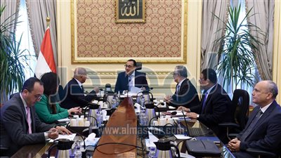 رئيس الوزراء يتابع الموقف التنفيذي لمشروع استكمال وتطوير ميناء العين السخنة