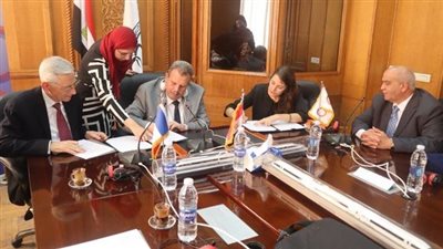  توقيع اتفاقية تطوير نظم إشارات خط قطارات «طنطا - المنصورة - دمياط»