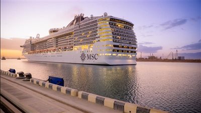 ميناء السخنة يستقبل أولى رحلات السفينة Splendida على متنها 2200 سائحًا