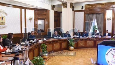رئيس الوزراء: نستهدف تحقيق أفضل عائد مادي من برنامج الطروحات في البورصة 