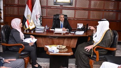 وزير القوى العاملة يبحث مع السفير السعودي بالقاهرة تعزيز التعاون المشترك