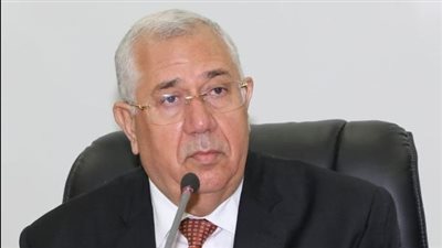 وزير الزراعة يطالب شباب الباحثين بتعظيم الاستفادة من وحدتي الأرض والمياه المحدودة