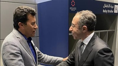 وزير الرياضة يصل قطر لحضور عدد من مباريات كأس العالم 2022