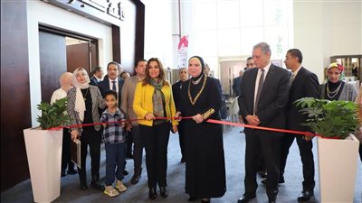 نيفين جامع: تمويل مشروعات الأثاث بدمياط بـ240 مليون جنيه خلال 8 سنوات