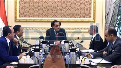 «مدبولي» يؤكد أهمية دور وكالة الفضاء المصرية في بناء أجيال تواكب التقدم التكنولوجي