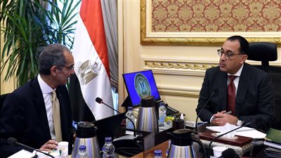 رئيس الوزراء يتابع مستجدات مشروعات التحول الرقمي وميكنة الخدمات الحكومية