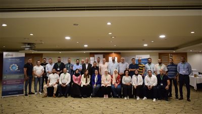 بنك التعمير والإسكان يولي إهتماما بتطوير أنشطة مراكز تطوير الأعمال الغير مالية