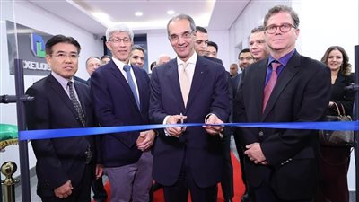 وزير الاتصالات يفتتح المقر الرئيسي لشركة بيكسلوجيك ميديا الأمريكية فى مصر