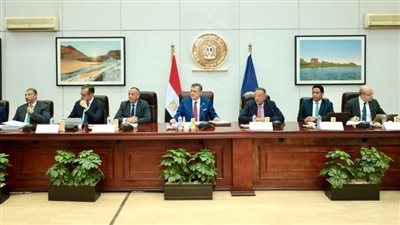 وزير السياحة والآثار يترأس اجتماع مجلس إدارة هيئة المتحف المصري الكبير