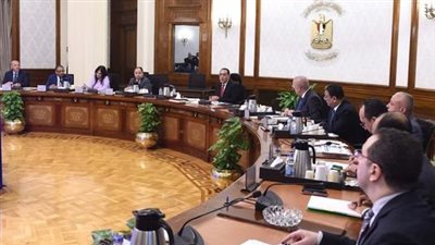 رئيس الوزراء يتابع جهود الترويج لمنطقة الأعمال المركزية بالعاصمة الإدارية الجديدة 