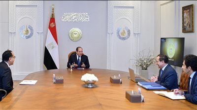 السيسى يوجه بتكثيف جهود البحث والاستكشاف بمجالي الغاز الطبيعي والبترول