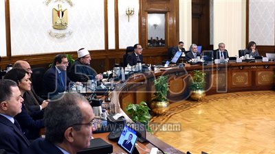 «الوزراء» يوافق على تخصيص 3 قطع أراضي لإنشاء محطات لتحلية مياه البحر 