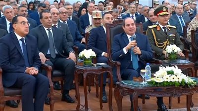 السيسي: الدولة حرصت على تعزيز الانتاج المحلي لتقليص الضغط على الدولار