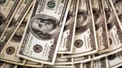 سعر الدولار بالبنوك المصرية اليوم الثلاثاء 3 يناير 2023