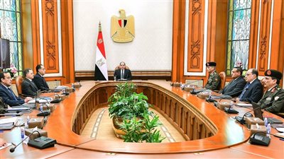 السيسي يوجه بدعم المجتمع السيناوي وزيادة مساحة التطوير الحضاري