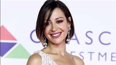 حبس منة شلبي سنة مع الإيقاف لإدانتها بإحراز مواد مخدرة بقصد التعاطي