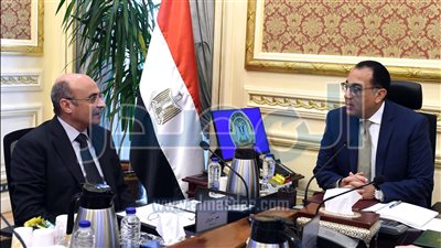 رئيس الوزراء يستعرض ضوابط منح الضبطية القضائية لموظفي قطاعات الاستثمار والأعمال