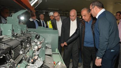 وزير قطاع الأعمال يوجه بإنجاز مشروعات التطوير بشركة مصر للغزل والنسيج