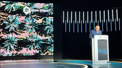 وزير الخارجية يستعرض مخرجات COP27 في قمة أسبوع أبو ظبي للاستدامة