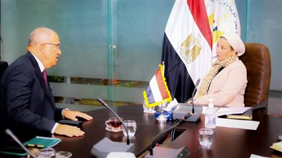وزيرة البيئة: إصدار 177 موافقة بيئية للمشروعات الصناعية خلال 5 أشهر
